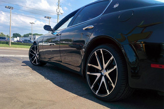 SC001 Gloss Black with Machined Face on Maserati Quattroporte