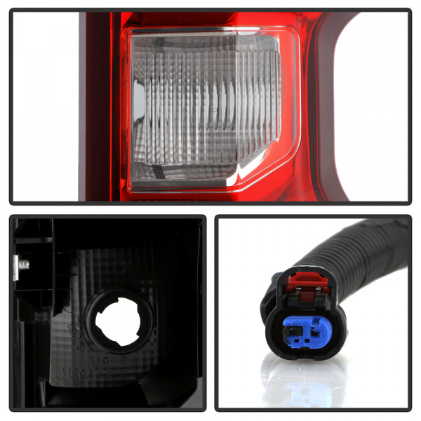 Spyder® ALT-JH-CS19-HW-OE-R - Passenger Side Factory Style Tail Light