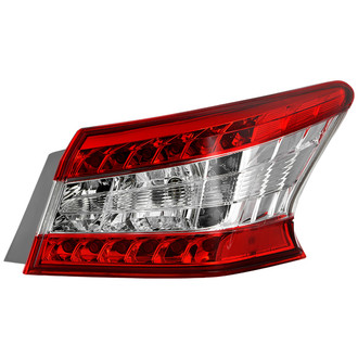 Spyder® - Passenger Side Outer Factory Style Tail Light