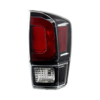Spyder® - Passenger Side Chrome/Red Factory Style Tail Light