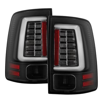 Spyder® ALT-YD-DRAM09V2-LED-BKV2 - Driver and Passenger Side Black Fiber Optic LED Tail Lights