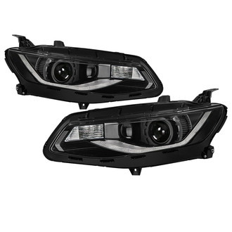 Spyder® - Driver and Passenger Side Black Projector Headlights with Sequential LED Turn Signal