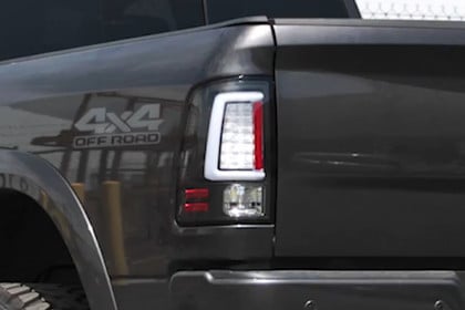 Spyder® - Fiber Optic LED Tail Lights Installation
