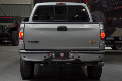Spyder® - Euro Tail Lights Installation