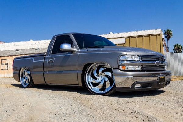 STRADA STREET CLASSICS® RETRO 6 Wheels - Chrome Rims - C06463524C