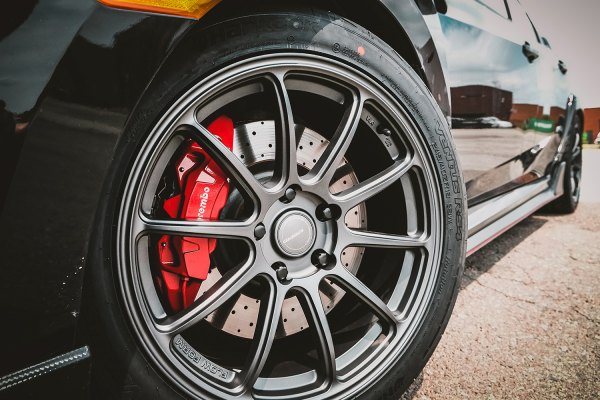 SUPERSPEED® RF03RR Wheels - Matte Gunmetal Rims - RF0318085355114GM