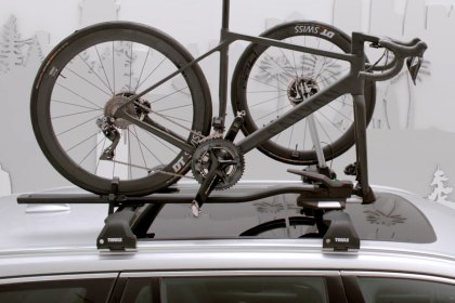 thule wheel holder