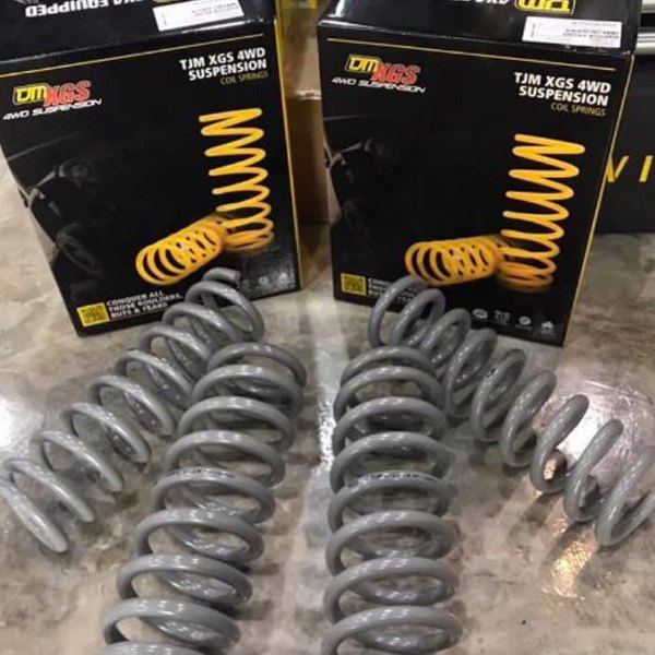 TJM 4x4® - XGS Front Lifted Coil Springs