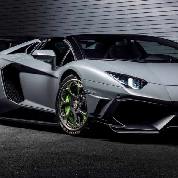 TOYO® - Tires On Lamborghini Aventador