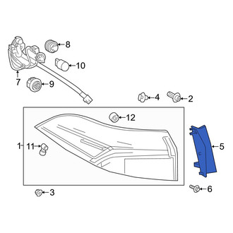 Toyota OE - Rear Right Tail Light Cover