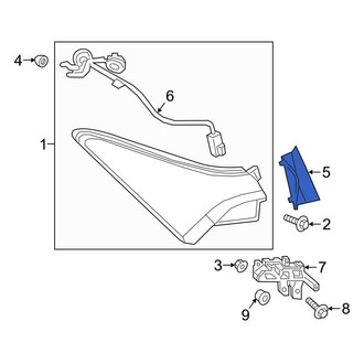 Toyota OE - Rear Right Tail Light Cover
