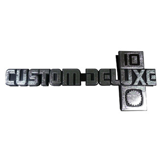 Trim Parts® - "Custom Deluxe 10" Front Fender Emblems