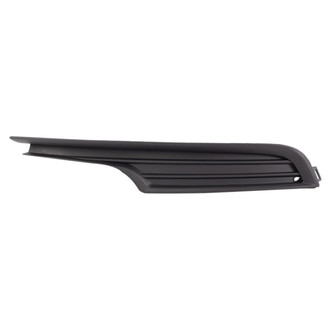 TRQ® BDA04180 - Front Passenger Side Fog Light Cover