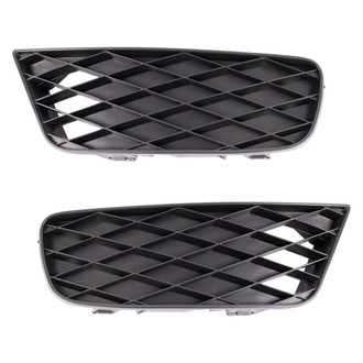 TRQ® - Front Driver and Passenger Side Fog Light Cover