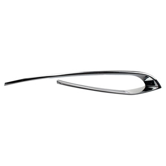 TRQ® - Passenger Side Grille Bumper Molding