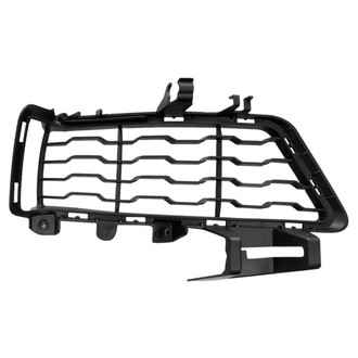 TRQ® - Front Outer Passenger Side Fog Light Cover