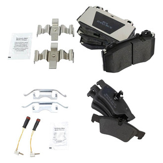TRQ® - Semi-Metallic Front and Rear Disc Brake Pads