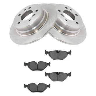 TRQ® - Rear Disc Brake Kit with Semi-Metallic Pads
