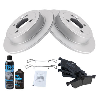 TRQ® - Rear Disc Brake Kit with Semi-Metallic Pads