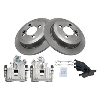 TRQ® - Disc Brake Kit with Semi-Metallic Pads and Calipers