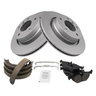 TRQ® - Performance Semi-Metallic Rear Brake Kit with Parking Brake Shoes