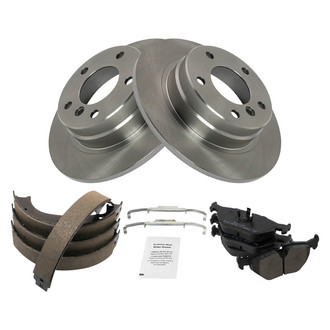 TRQ® - Performance Semi-Metallic Rear Brake Kit with Parking Brake Shoes