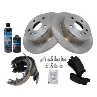 TRQ® BKA38594 - Performance Ceramic Rear Brake Kit