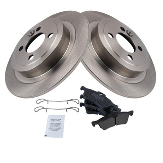 TRQ® - Rear Disc Brake Kit with Semi-Metallic Pads