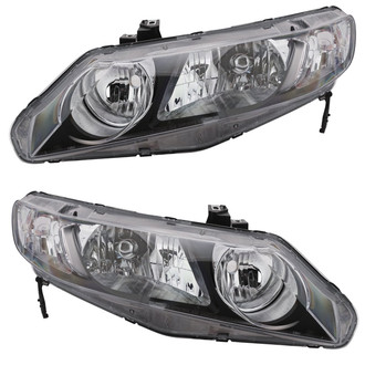 TRQ® HLA79693 - Driver and Passenger Side Replacement Headlights