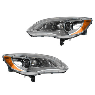 TRQ® - Driver and Passenger Side Replacement Headlight