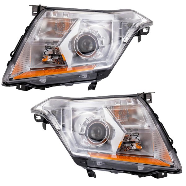 TRQ® - Driver and Passenger Side Chrome Factory Style With Projector Headlights