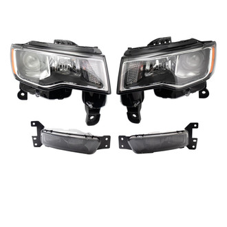 TRQ® LKA83466 - Driver and Passenger Side Replacement Headlights