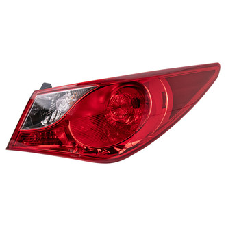 TRQ® - Passenger Side Outer Replacement Tail Light
