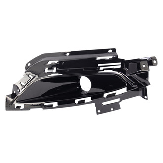 TRQ® - Front Passenger Side Fog Light Bezel