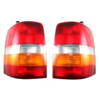 TRQ® - Driver and Passenger Side Replacement Tail Lights