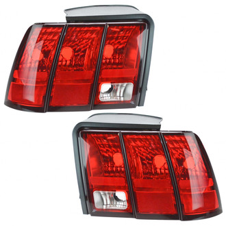 TRQ® - Driver Side Replacement Tail Lights