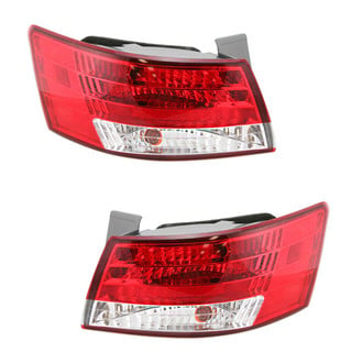 TRQ® - Driver Side Outer Replacement Tail Lights