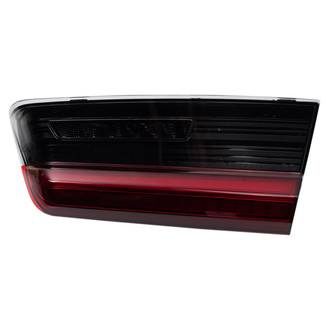 TRQ® - Passenger Side Inner Replacement Tail Light