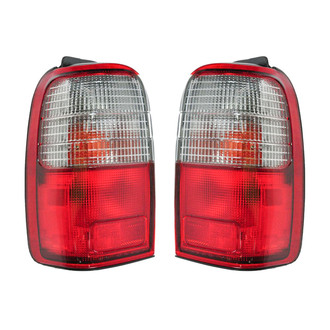 TRQ® - Driver Side Replacement Tail Lights