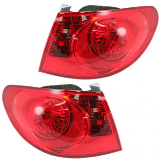 TRQ® - Driver and Passenger Side Outer Replacement Tail Lights