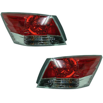 TRQ® - Driver and Passenger Side Replacement Tail Lights