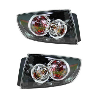 TRQ® - Driver and Passenger Side Outer Replacement Tail Lights