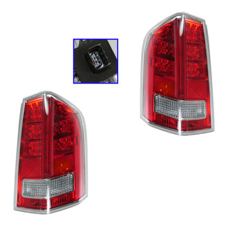 TRQ® LTA80267 - Driver and Passenger Side Replacement Tail Lights