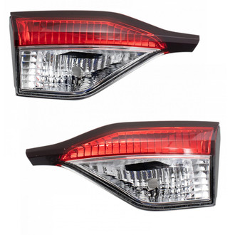 TRQ® - Driver and Passenger Side Inner Replacement Tail Lights