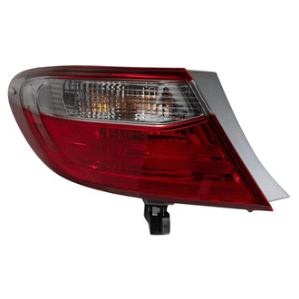 TRQ® - Driver Side Outer Replacement Tail Light