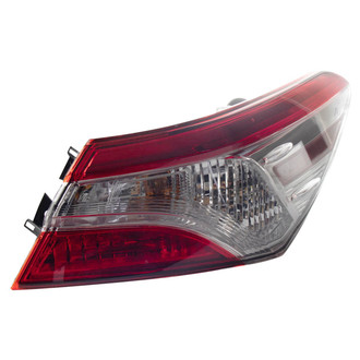 TRQ® - Passenger Side Outer Replacement Tail Light