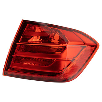 TRQ® - Passenger Side Outer Replacement Tail Light