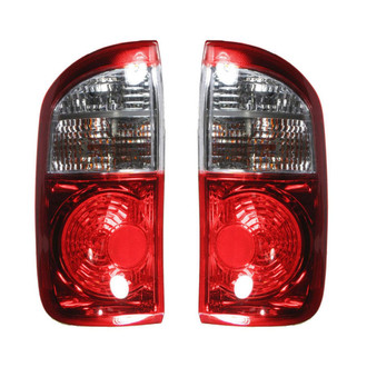 TRQ® - Driver and Passenger Side Replacement Tail Lights
