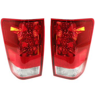 TRQ® - Driver and Passenger Side Replacement Tail Lights