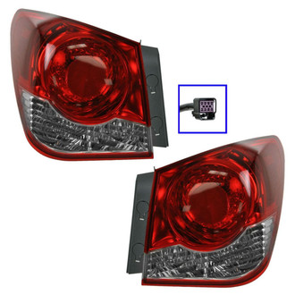 TRQ® - Factory Style Tail Lights